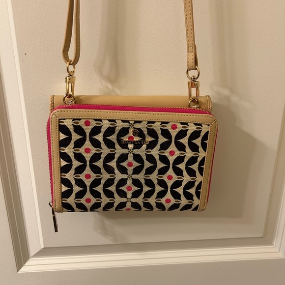 Spartina 449 Tan and Black Crossbody Bag with Flap Closure - Picture 3 of 6